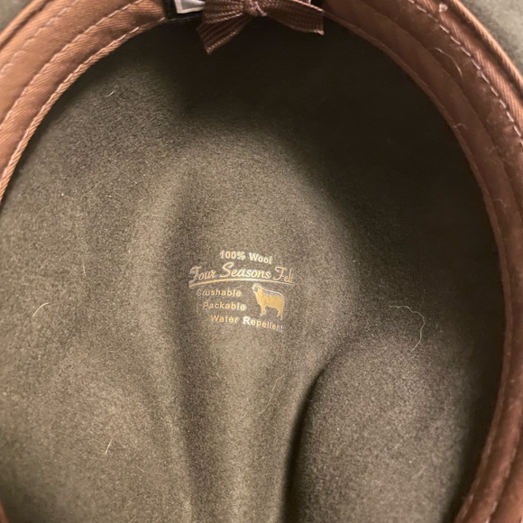 Scalia Wool Cap - Picture 2 of 2